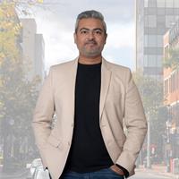 Naveed Hayat
