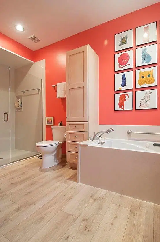Standard Onyx shower